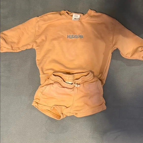 Toddler Boys Clothing with monogram name “Hudson” - Picture 2 of 6